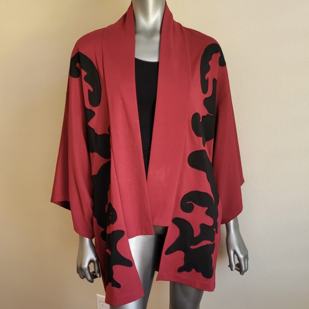 Natori Deep Red and Black Oversized Jacket Size Small 216